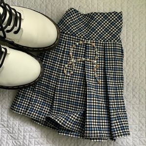 COPY - blue black and white plaid mini skirt 💙